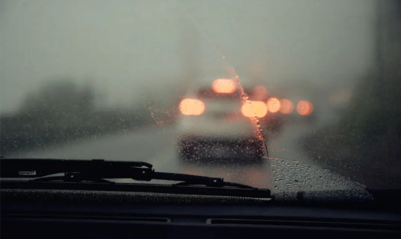 用車百科 | 雨刮器總是刮不干凈怎么破？